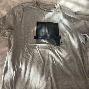 NWT Express men’s graphic t-shirt